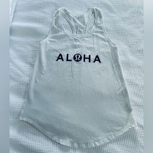 Rare LULULEMON Aloha Women’s Top